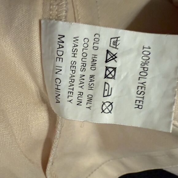 Missguided Nude Mini Dress Deep V Neck Womens Size 10 - Picture 13 of 13